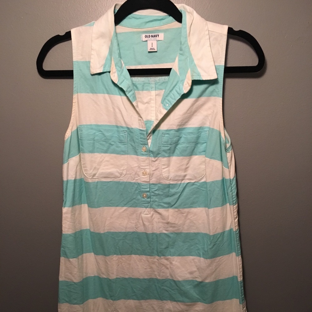 Women’s Sleeveless Collard Shirt Dress